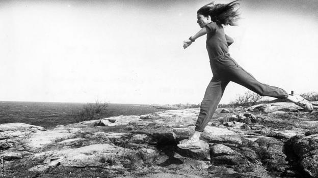 Gibb training on a cross-country course near Boston in 1983
