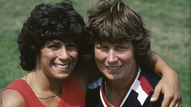 Fatima Whitbread and Margaret Whitbread in 1977